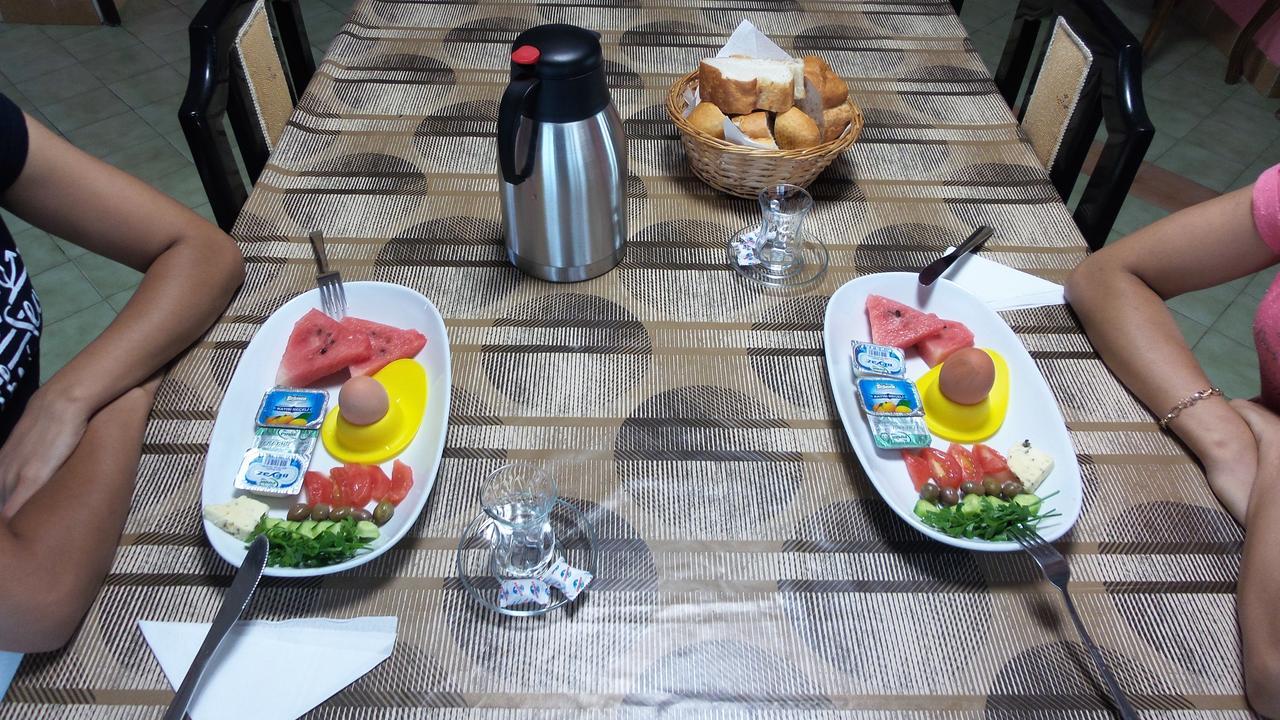 Kasgar Court Hotel Ayvaryara Zewnętrze zdjęcie