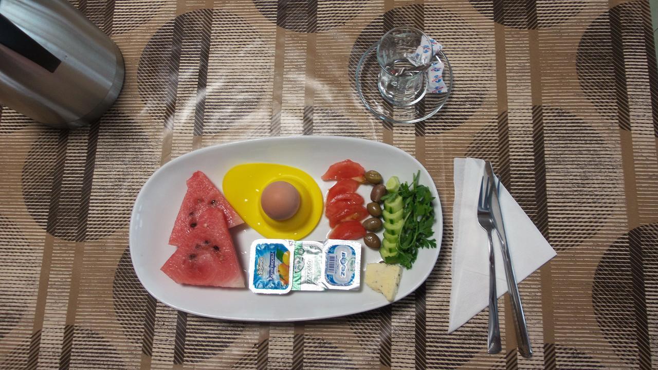 Kasgar Court Hotel Ayvaryara Zewnętrze zdjęcie